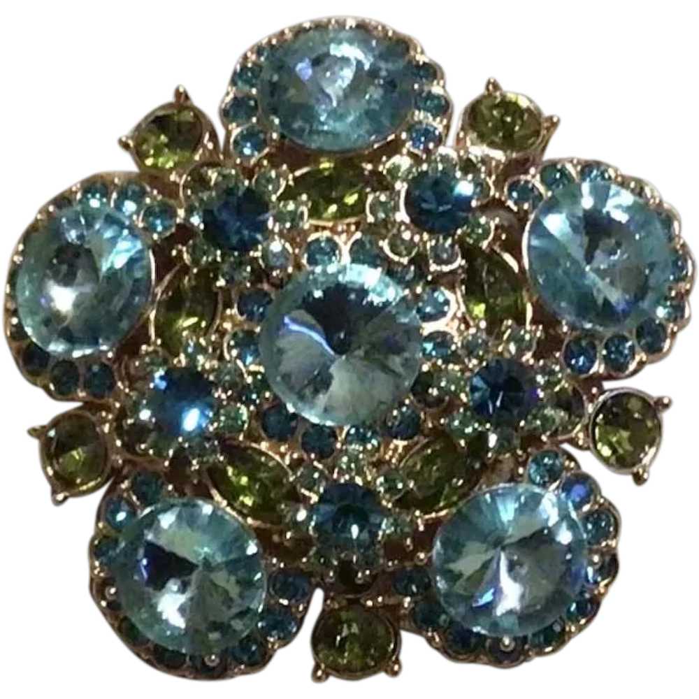 Large Gold Tone Rhinestone Floral Brooch Pendant - image 1