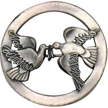 Pretty Pewter Figural Dove of Peace Vintage Brooch