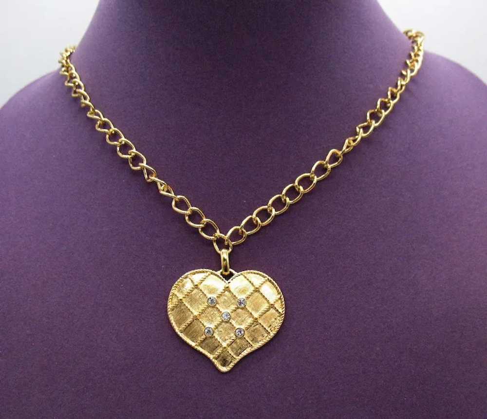 Stylized Heart Rhinestone Vintage Golden Chain Ne… - image 3