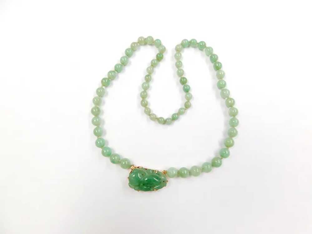 Vintage Green Jade Beaded Necklace with Carving 1… - image 4