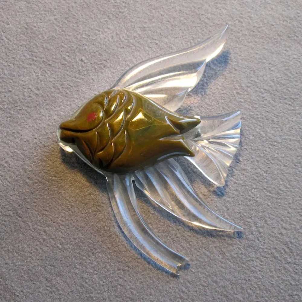 Vintage Carved Lucite and Bakelite Angelfish Pin - image 2