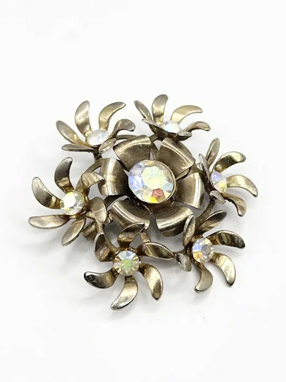 Vintage Rhinestone Flower Brooch Pin & Earring Set - image 3