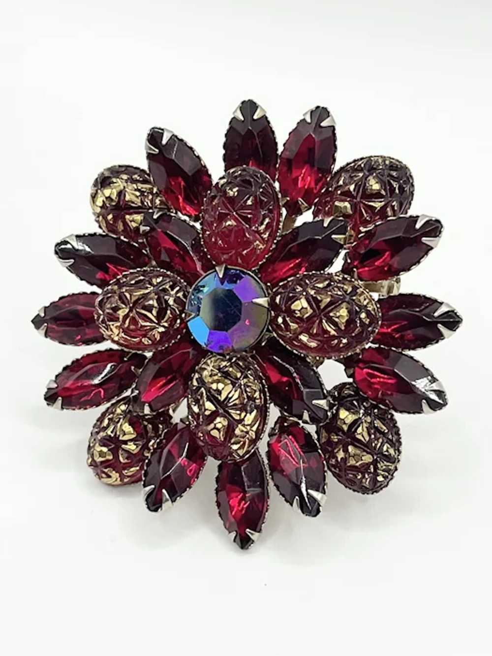 Vintage red rhinestone flower brooch pin - image 3