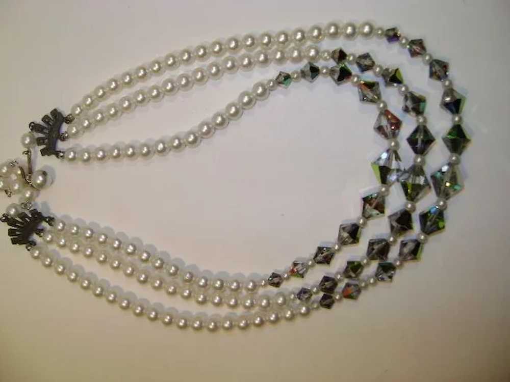 VINTAGE  Three Strand Pearl Beads with Aurora Bor… - image 5