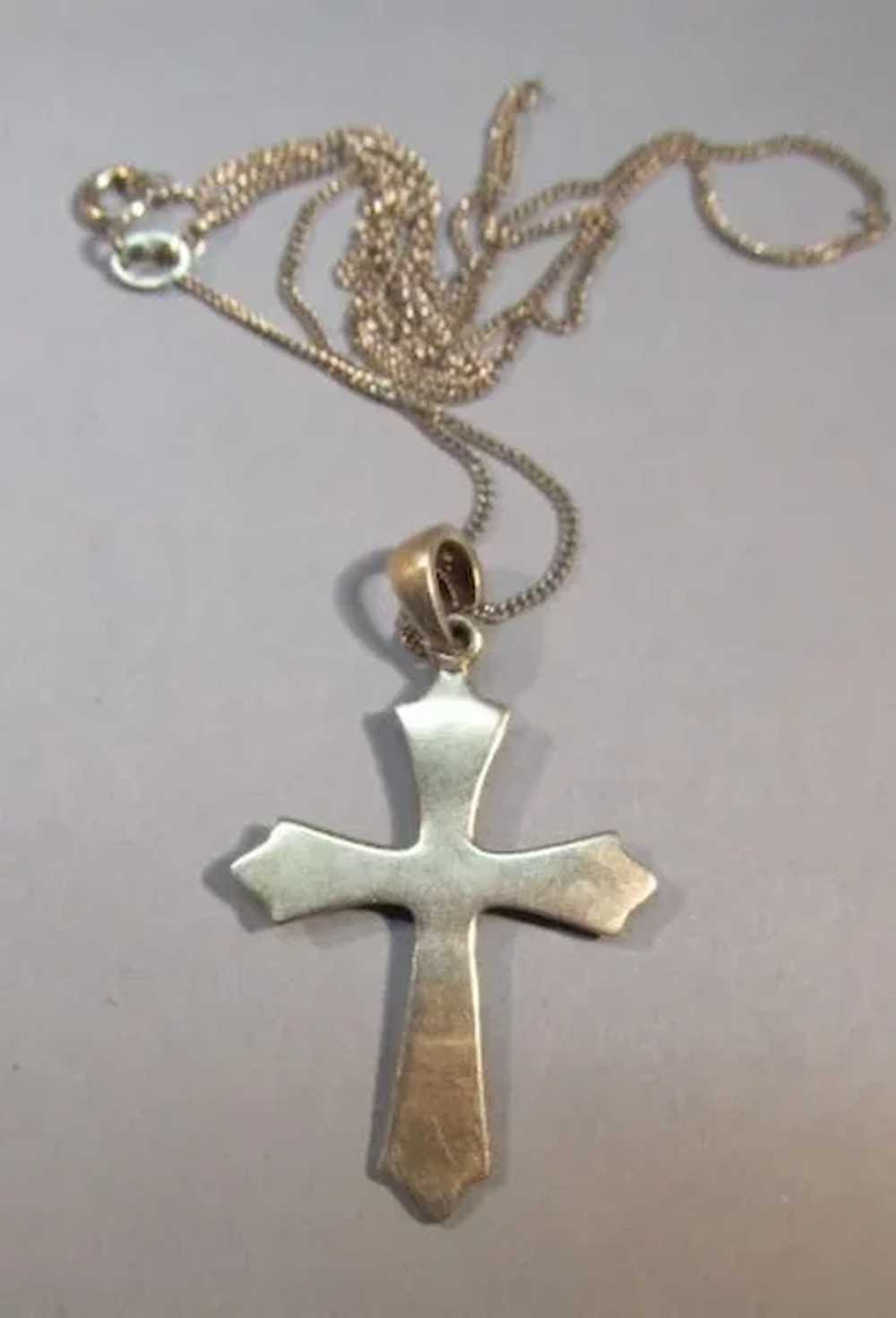 VINTAGE  Sterling and Marcsite Cross and Necklace - image 4