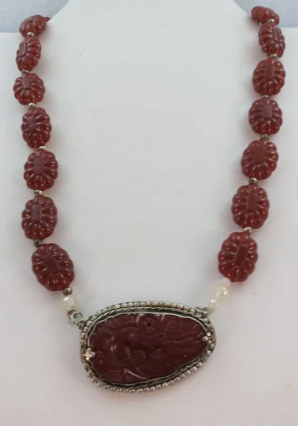 VINTAGE  Hand Carved Carnelian Necklace and Penda… - image 3