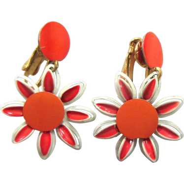 Vintage Earrings, 60's Flower Power, Orange Daisi… - image 1