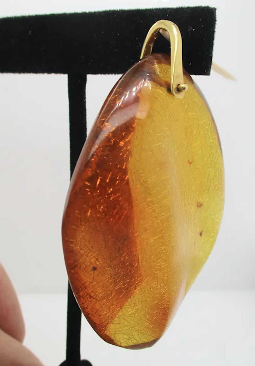 Baltic Amber on 18Kt  Yellow Gold Bale. - image 3