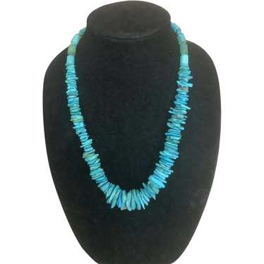 Vintage 23” Graduated Turquoise Sliver  Necklace