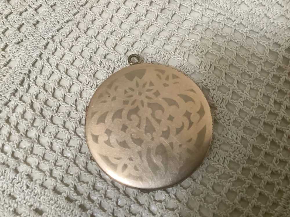 Lovely Vintage Large Round Patterned Gold-tone Lo… - image 3