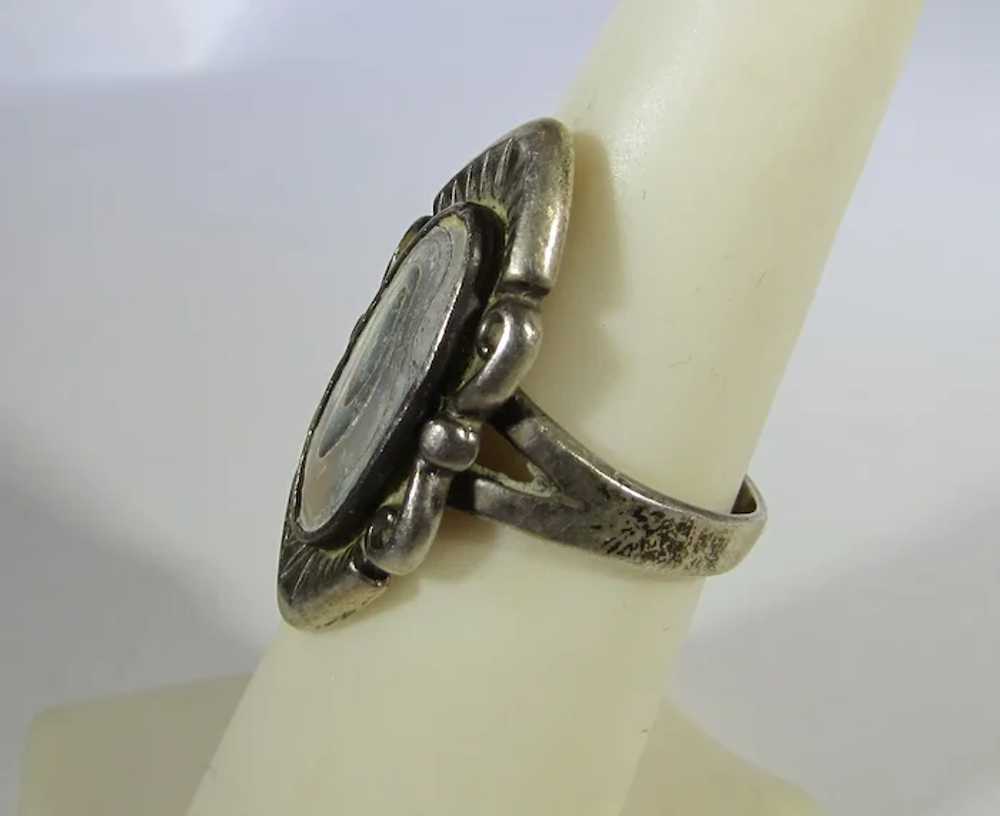 Sterling Silver Mother Of Pearl Ring - image 2