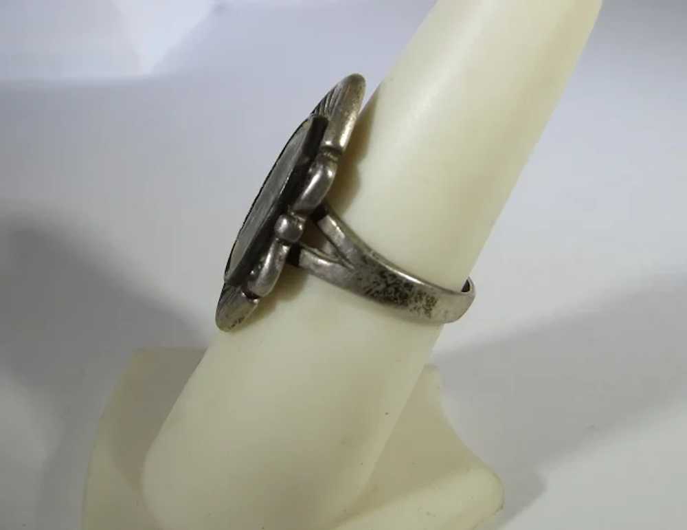 Sterling Silver Mother Of Pearl Ring - image 8
