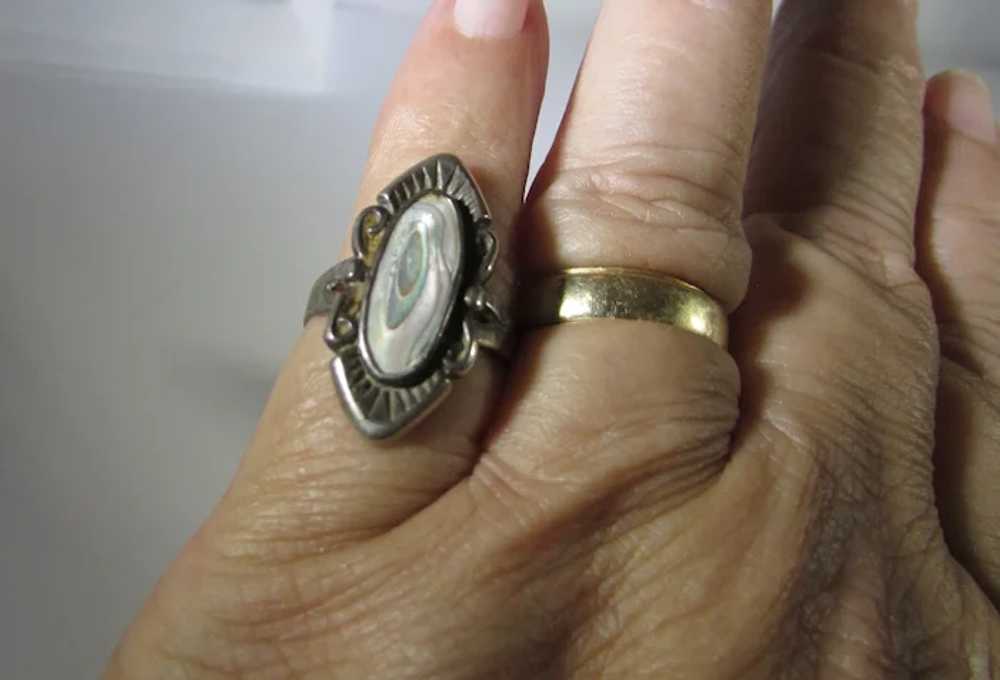 Sterling Silver Mother Of Pearl Ring - image 9