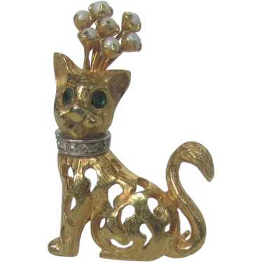 Vintage Jeanne Gold Tone Cat With Rhinestone Pin