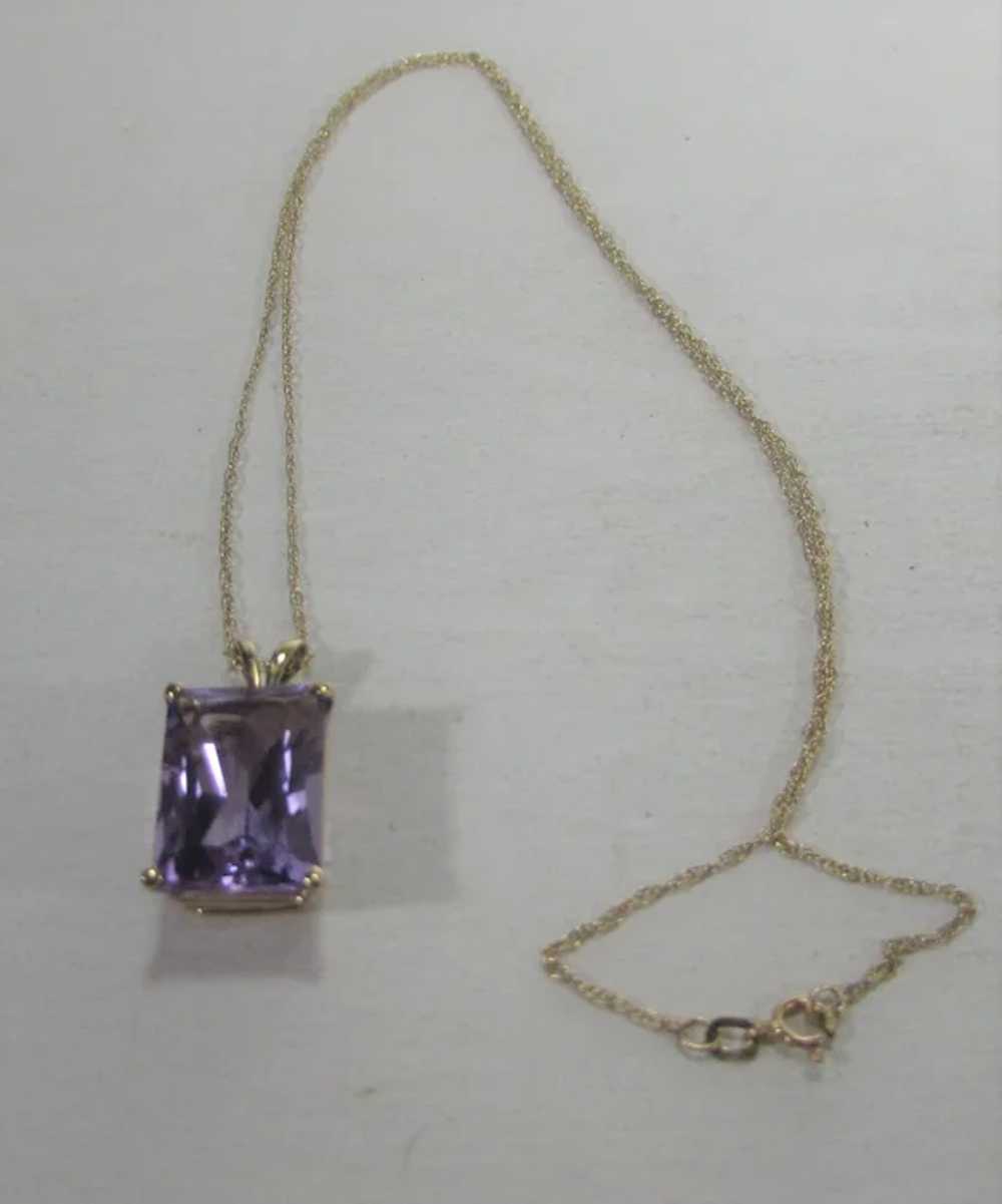 14 Karat Yellow Gold Amethyst Pendant on a 14 Kar… - image 6