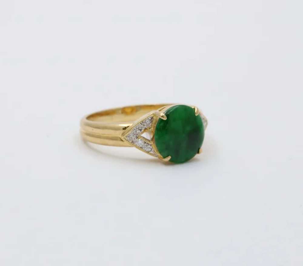 Vintage 18K Gold Green Aventurine and Diamond Ring - image 5