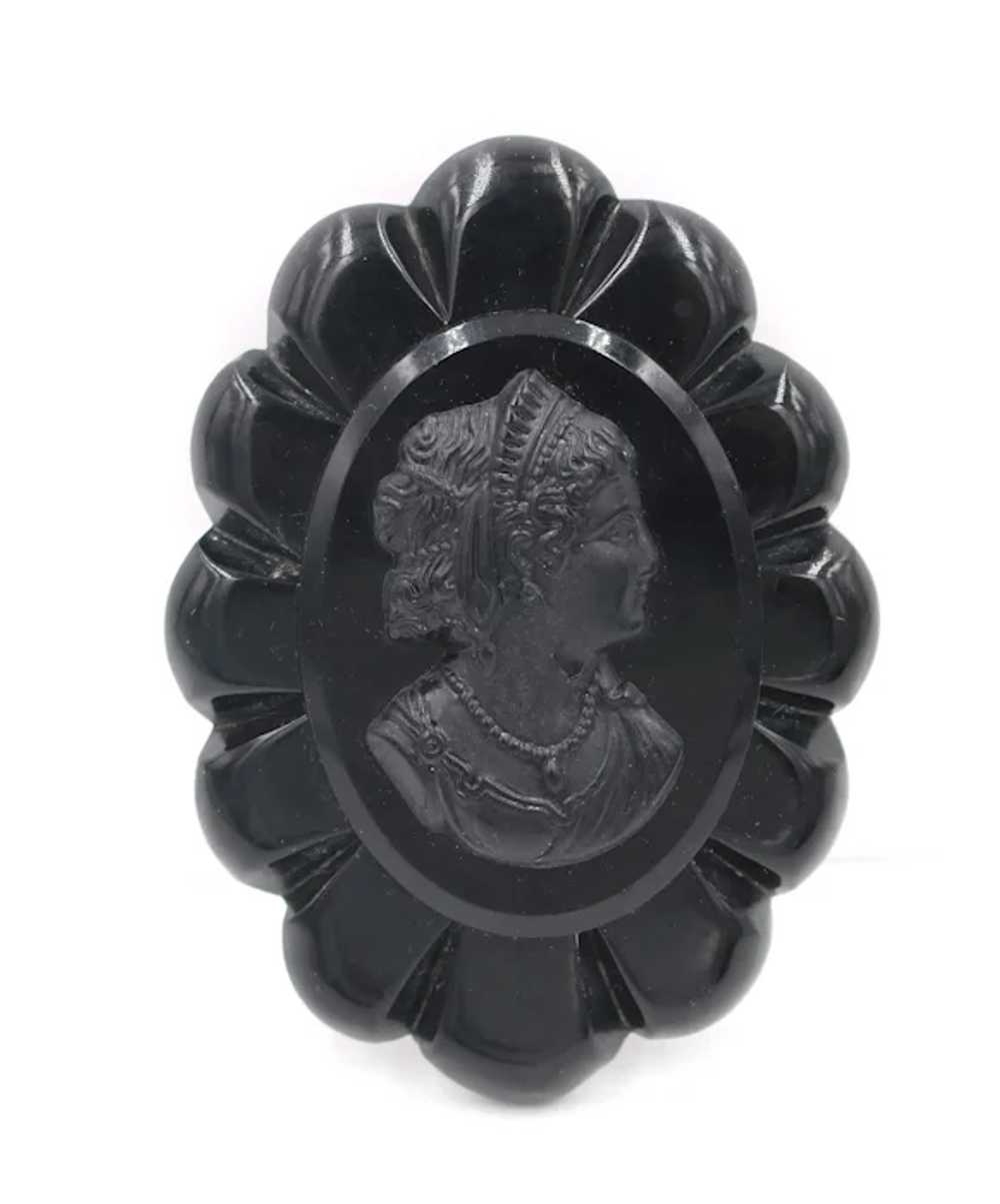 Brooch Pin Bakelite Celluloid Cameo 1930s Victori… - image 2