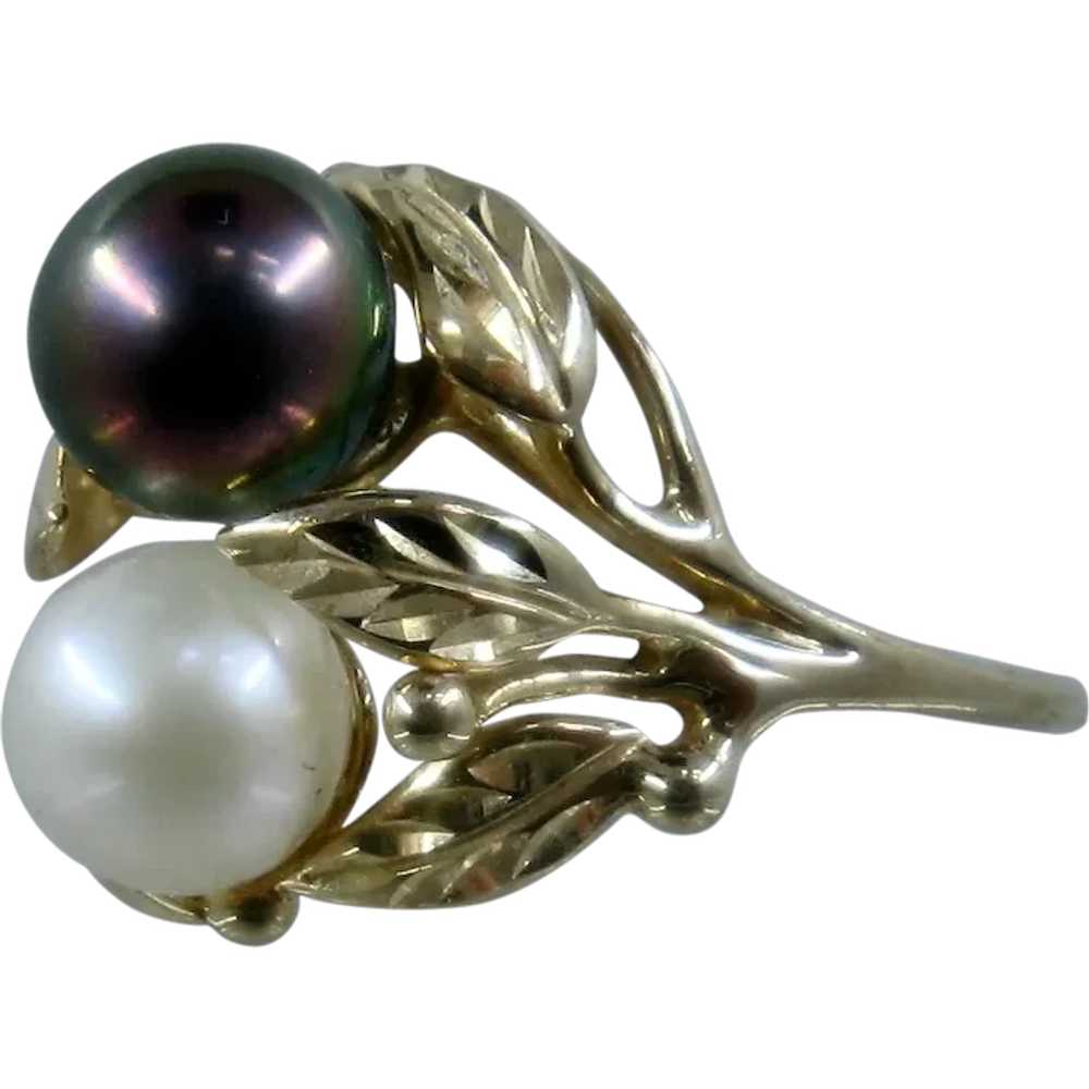 14K Black & White Round Pearls w/ Gold Leaves Rin… - image 1