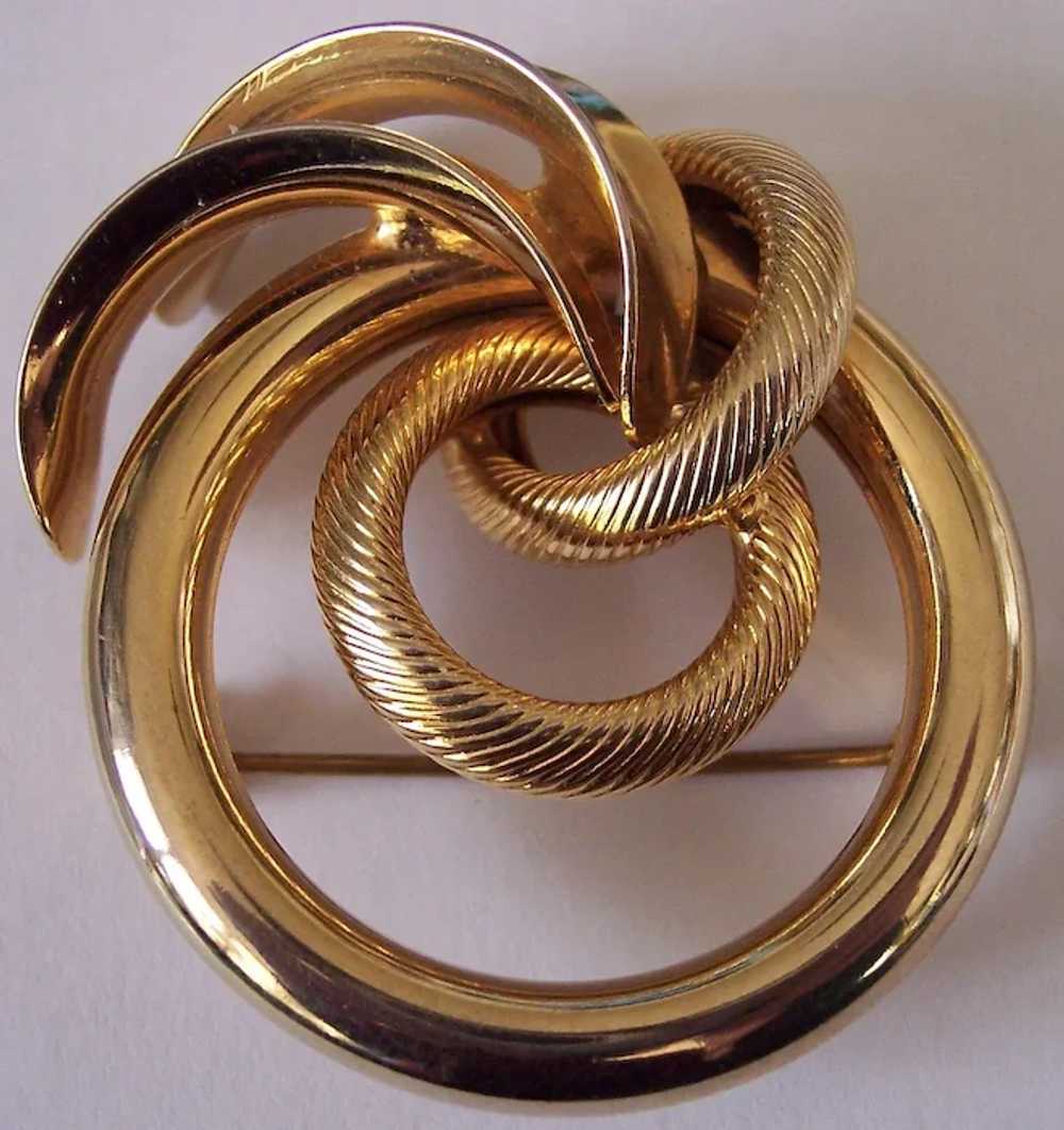 Gold tone Retro Style Circles & Swirl Brooch - image 3