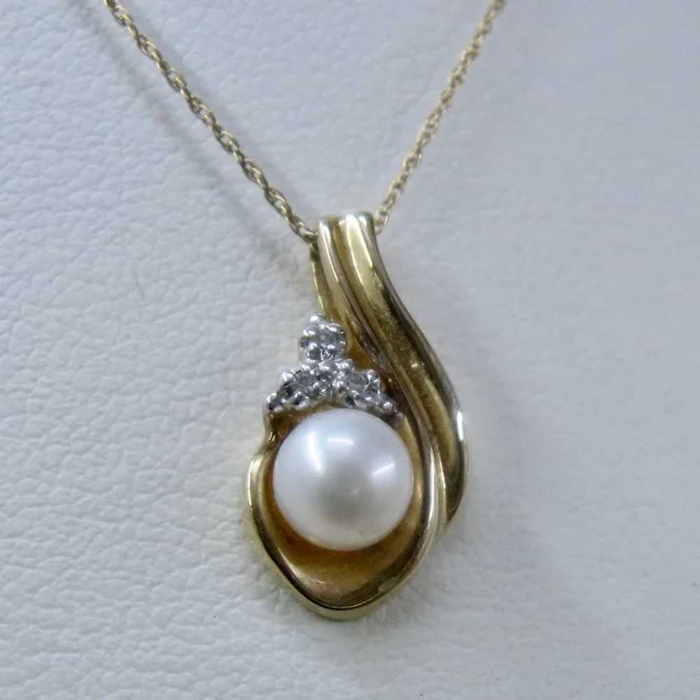 10K YG Pearl w Diamonds Necklace 19" Chain - image 8