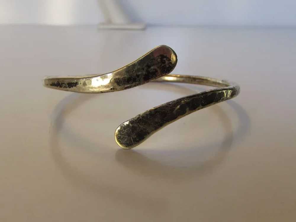 Sterling Silver Hammered and Oxidized Rigid Brace… - image 7