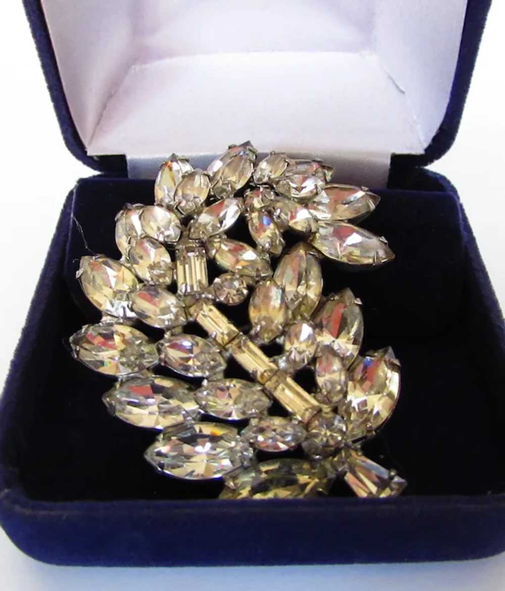 Vintage Juliana Floral Clear Crystal Pin - image 2