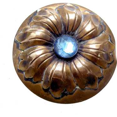 Art Nouveau brooch moulded brass flower shape - image 1