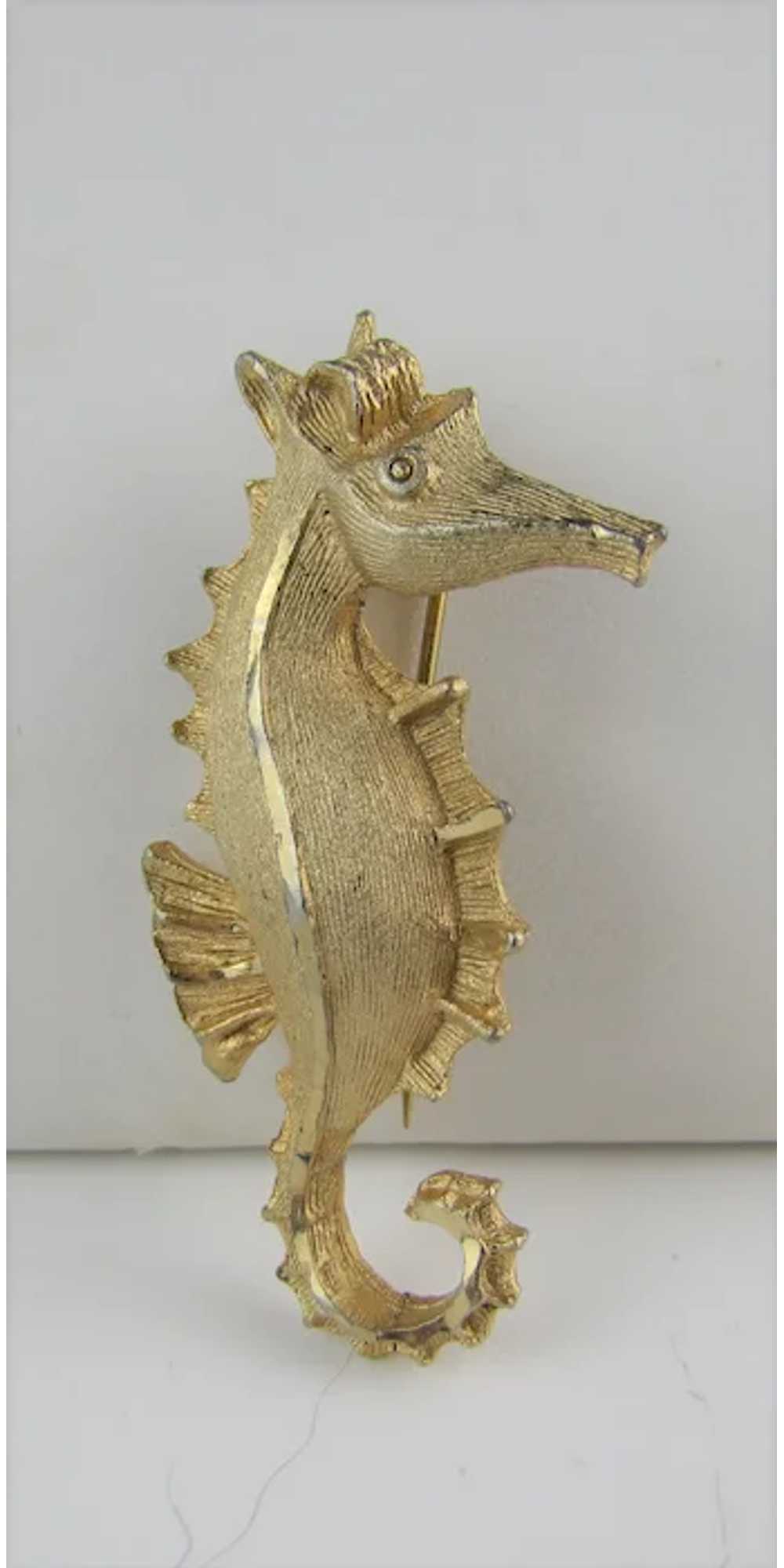 Gold Tone Seahorse Pin - image 3