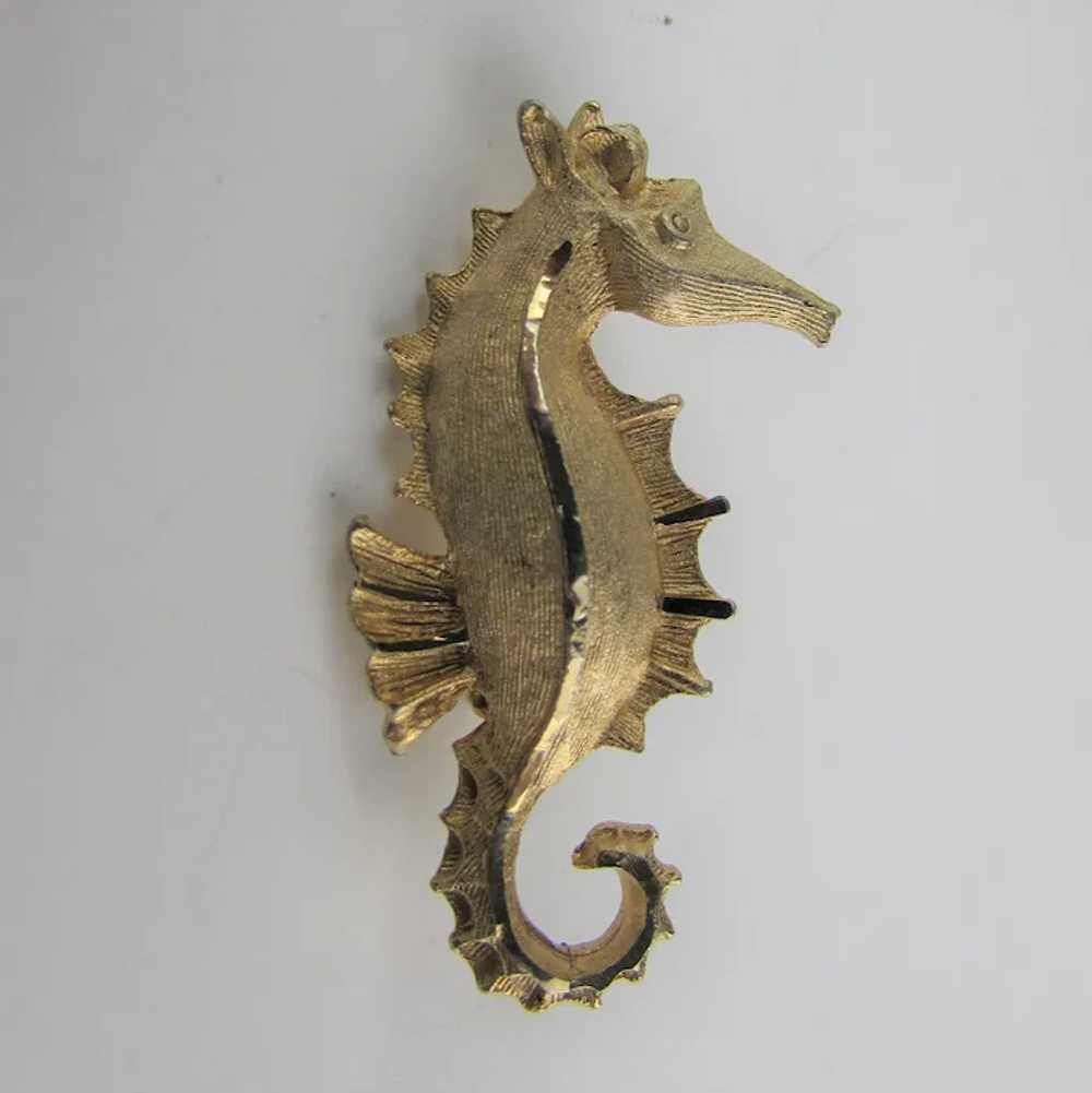Gold Tone Seahorse Pin - image 7