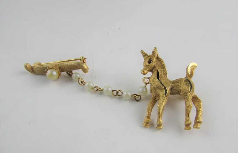 Vintage Gold Tone Pony Two Part Pin With Faux Pea… - image 3