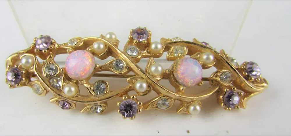 Vintage Gold Tone Pin With Faux Opals, Faux Pearl… - image 4