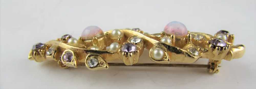 Vintage Gold Tone Pin With Faux Opals, Faux Pearl… - image 5
