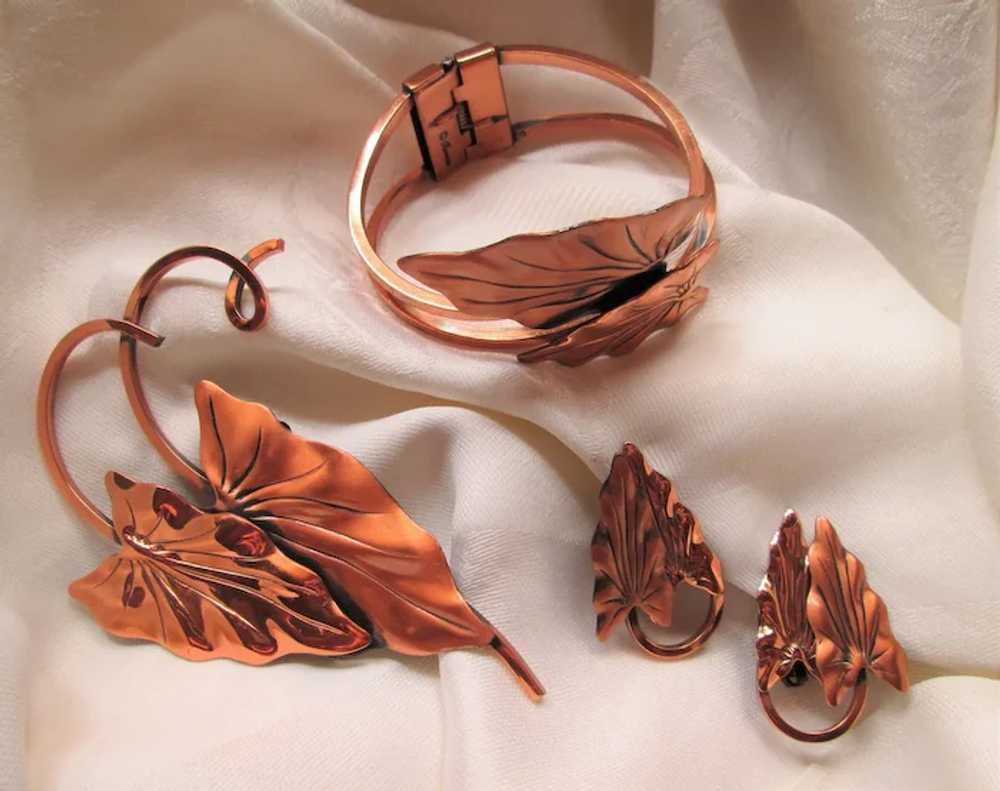 Renoir Copper "Hawaii" Bracelet, Brooch and Earri… - image 3