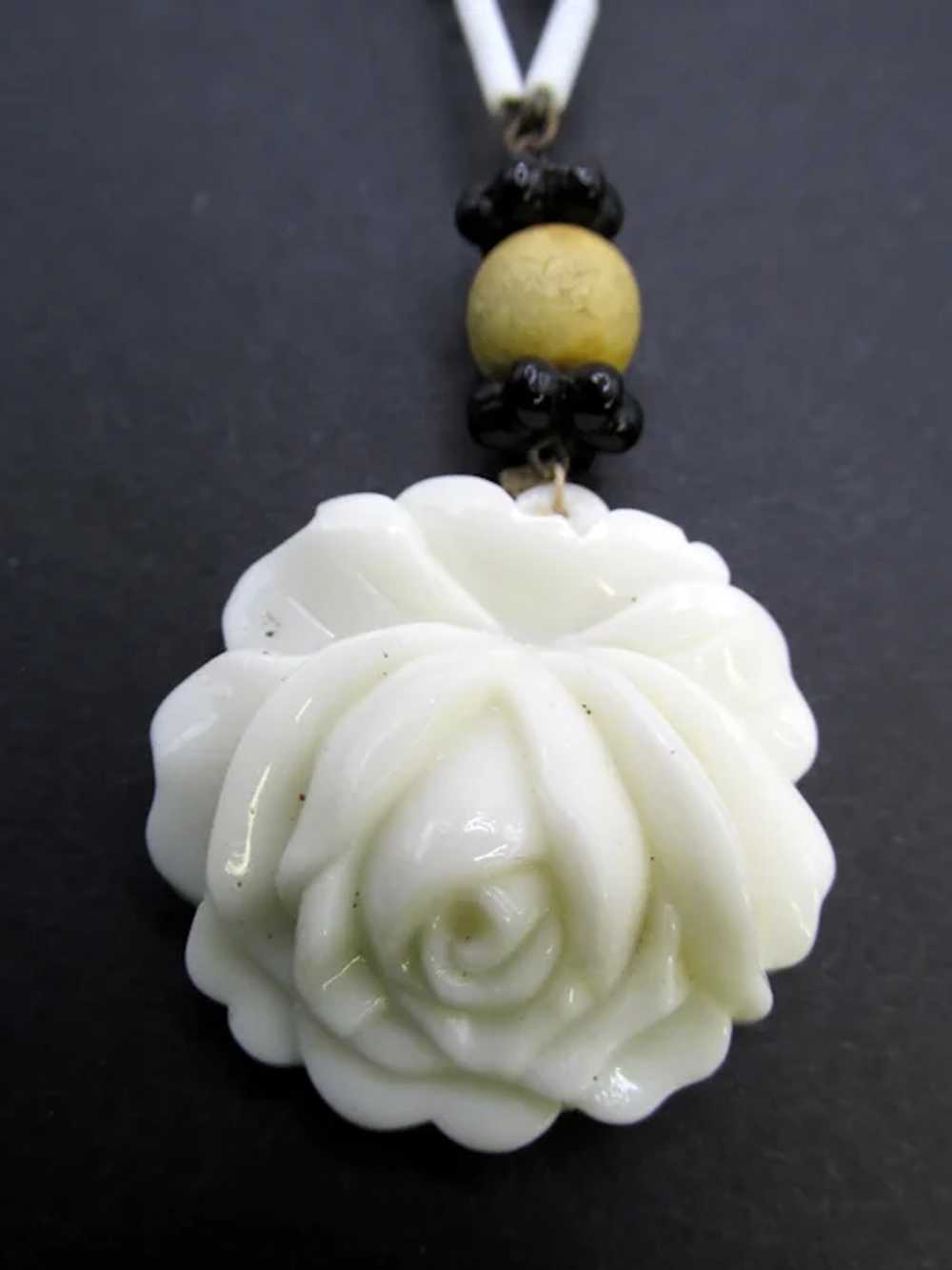 Art Deco Carved Rose Czech Black/white Beaded Nec… - image 4