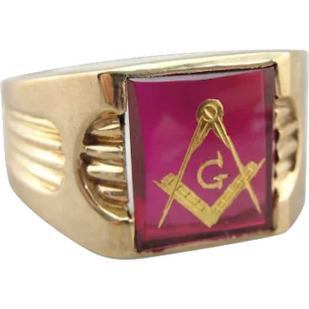 Vintage Red Ruby Glass Masonic Signet Ring - image 1