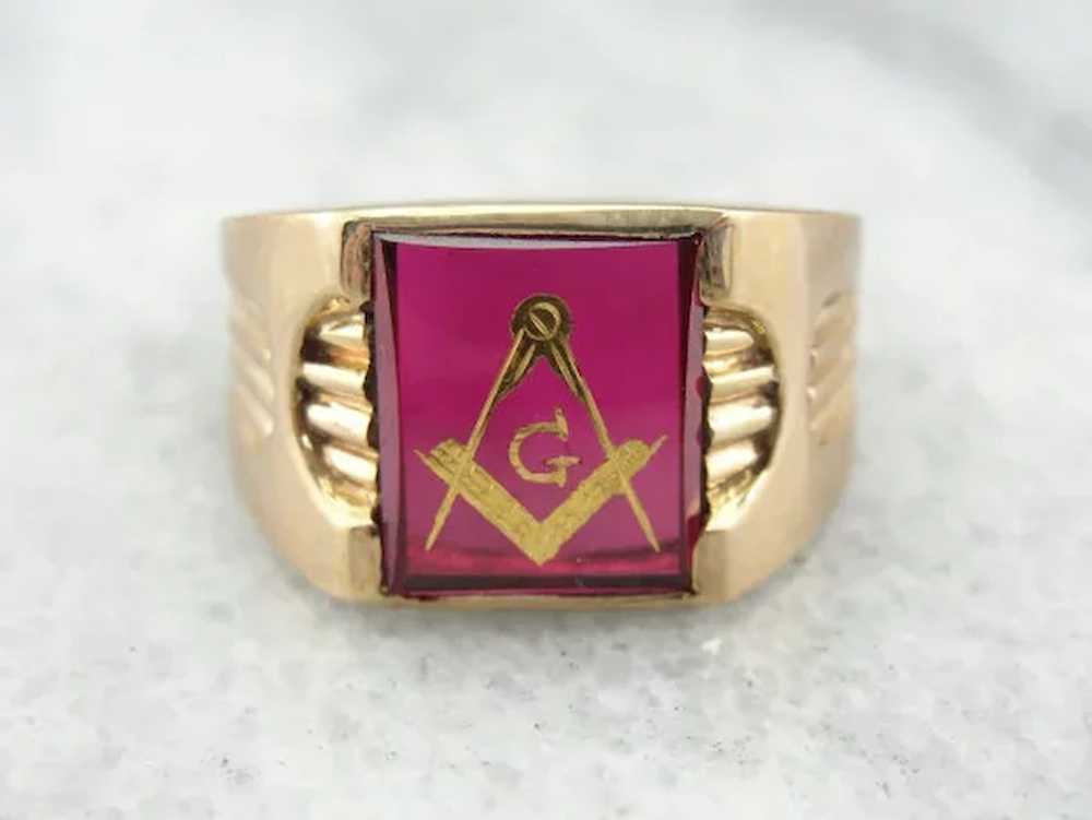 Vintage Red Ruby Glass Masonic Signet Ring - image 3
