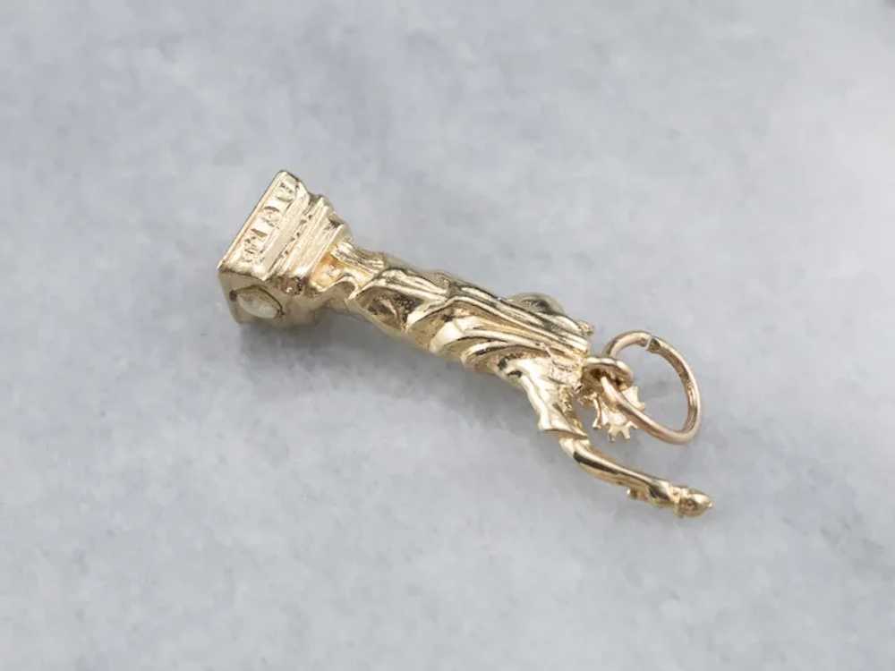 Vintage 14K Gold Statue of Liberty Charm - image 5
