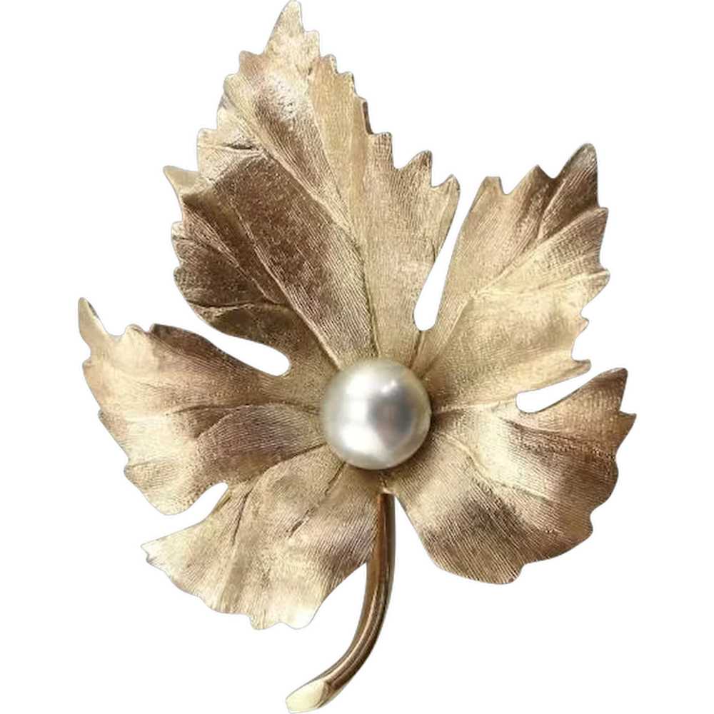 Vintage Grape Leaf Brooch With Cultured Pearl Cen… - image 1