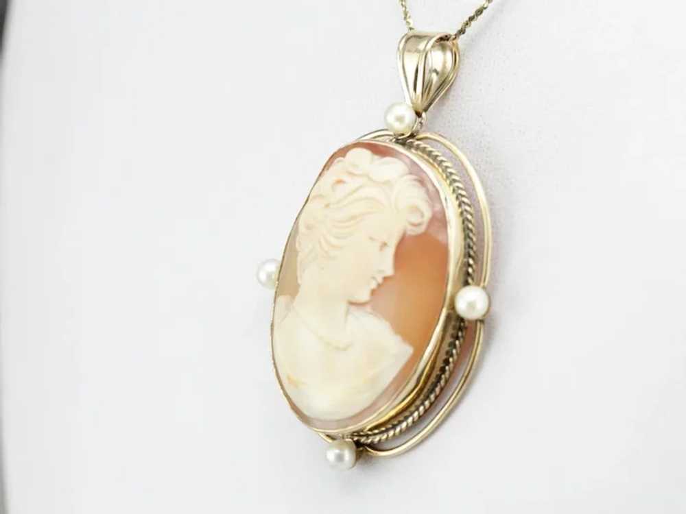 Vintage Cameo and Cultured Pearl Pendant - image 5