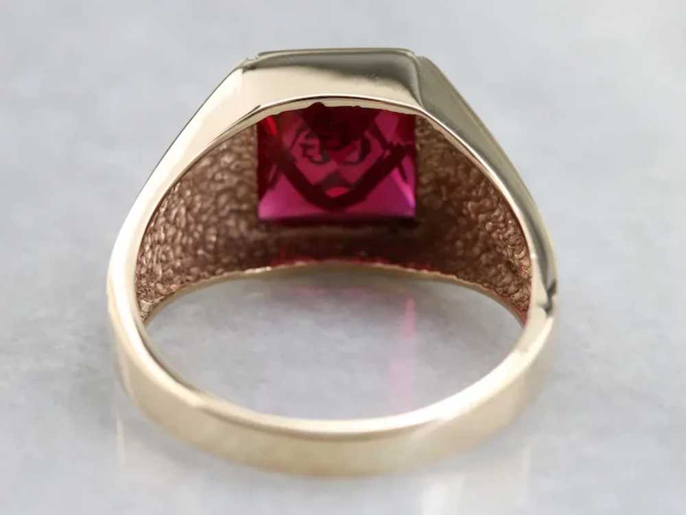 Retro Men's Ruby Red Glass Masonic Ring - image 5