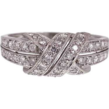 Vintage 14K White Gold & Diamond Ring - image 1