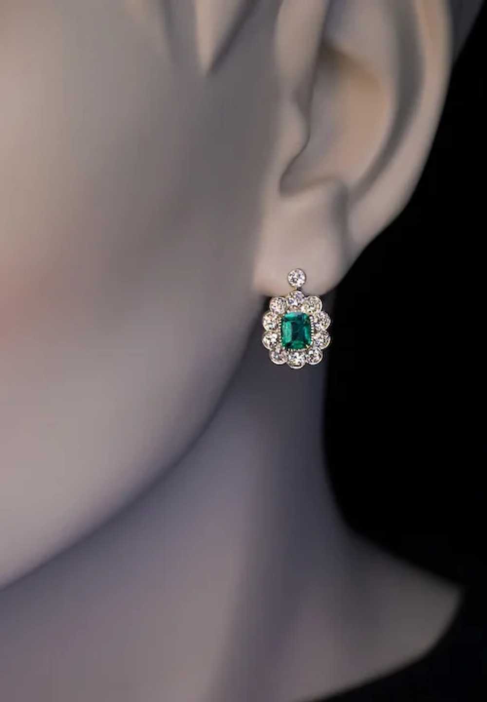 Vintage Emerald Diamond Gold Cluster Earrings - image 2