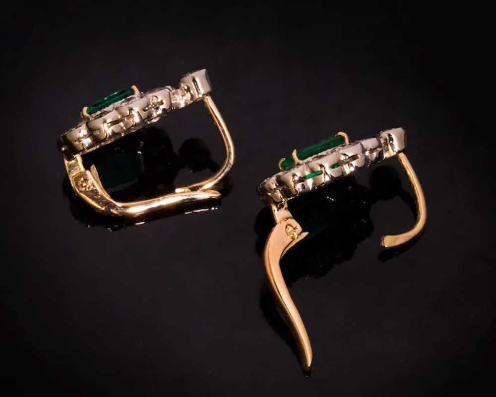 Vintage Emerald Diamond Gold Cluster Earrings - image 3