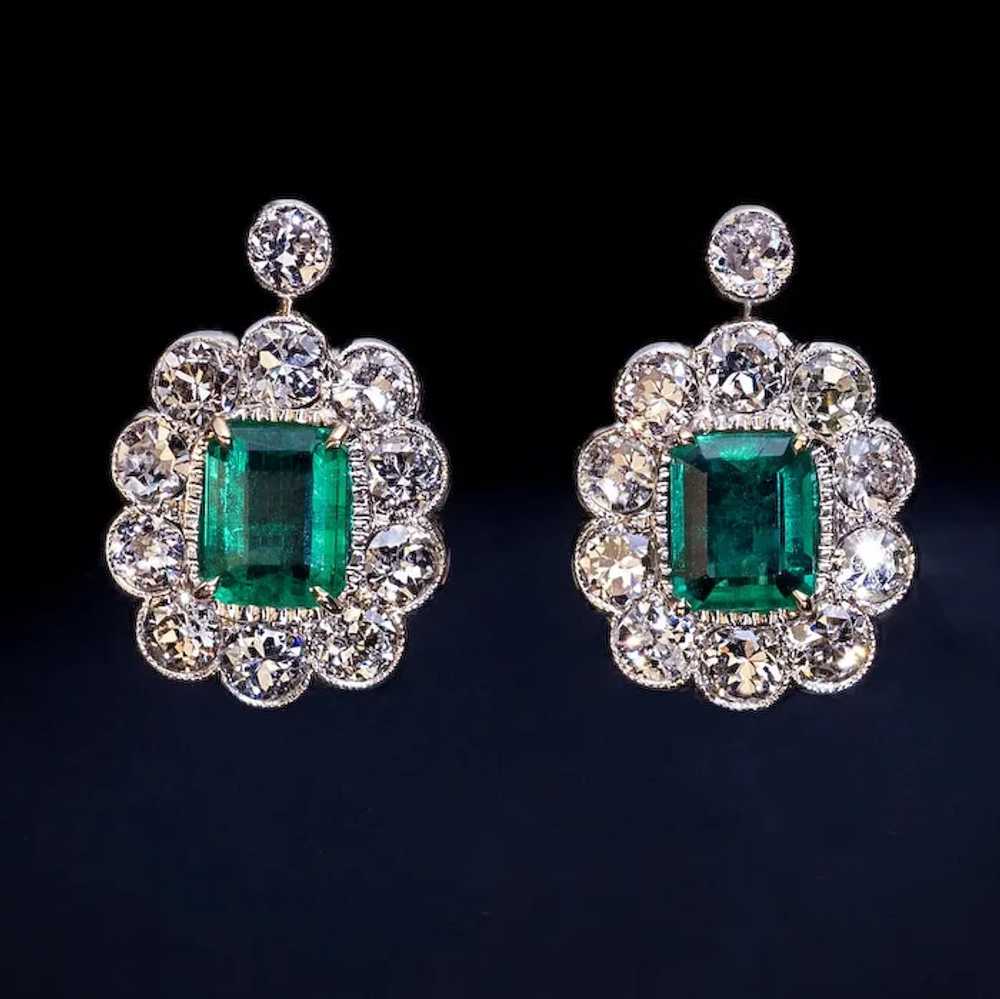 Vintage Emerald Diamond Gold Cluster Earrings - image 4