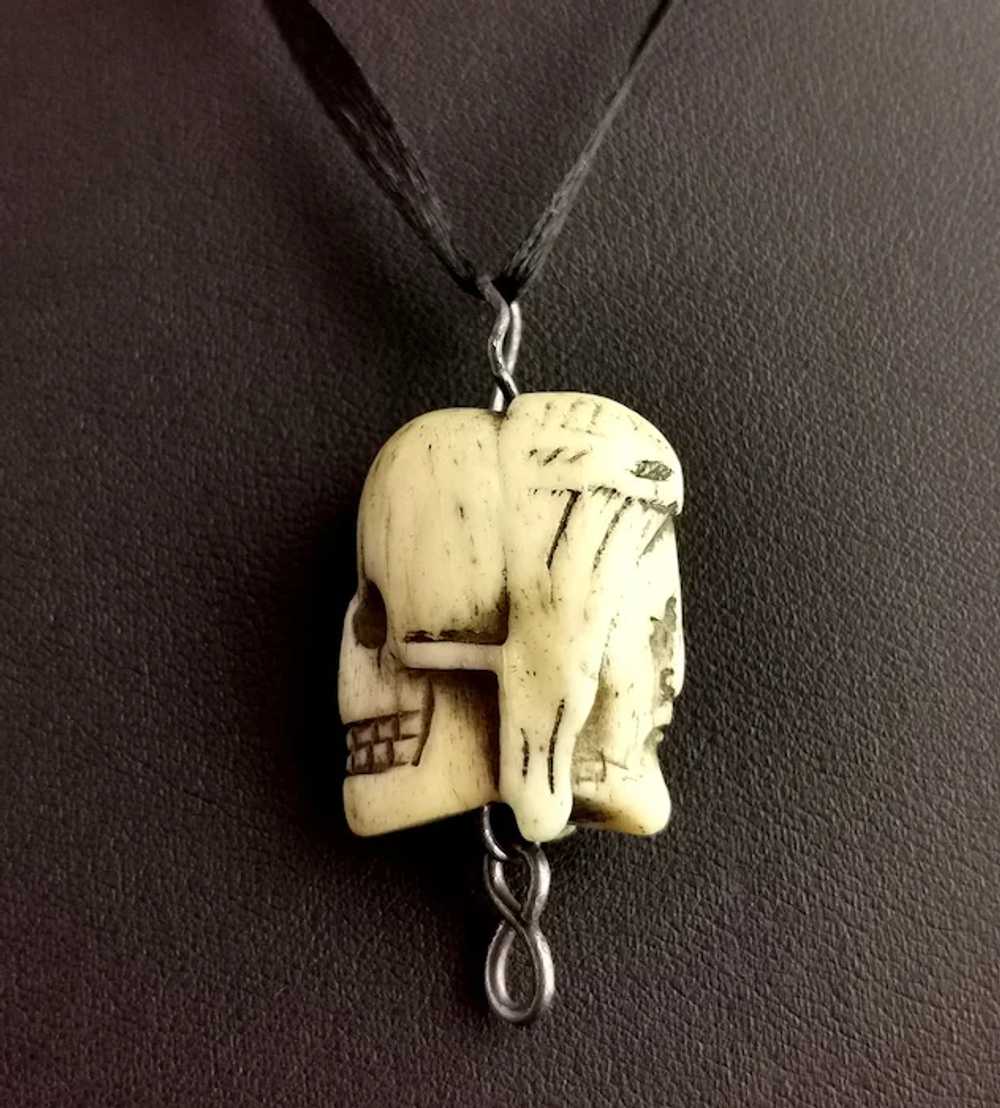 Rare Georgian Memento Mori pendant, Skull and Jes… - image 12