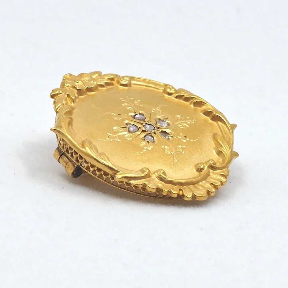 SOLD Antique Victorian era 18K solid gold brooch … - image 3