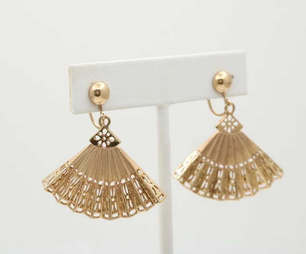 Vintage Folding Fan 14K Yellow Gold Earrings - image 2