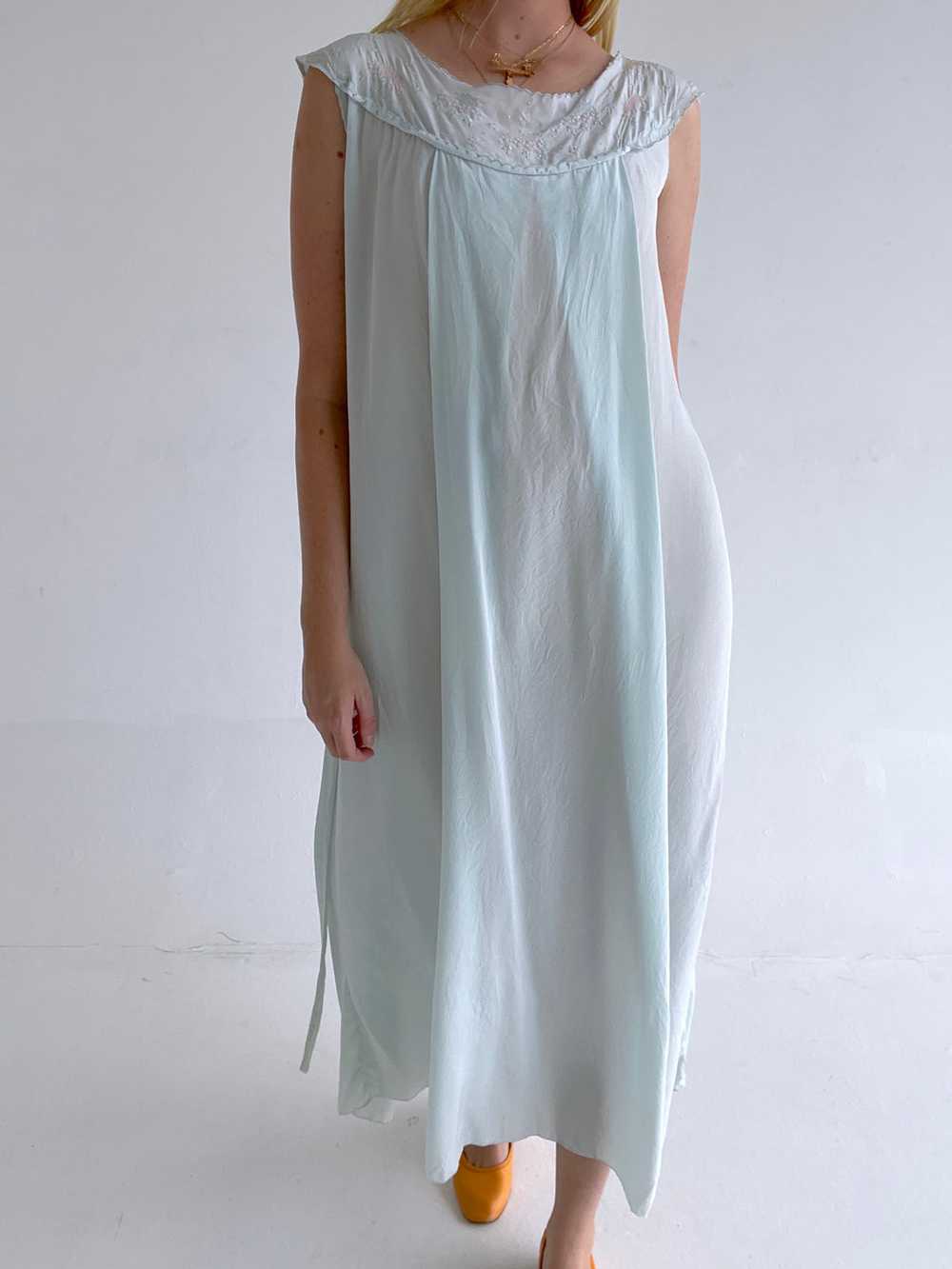 1930's Baby Blue Silk Dress with Pink and Blue Fl… - image 6