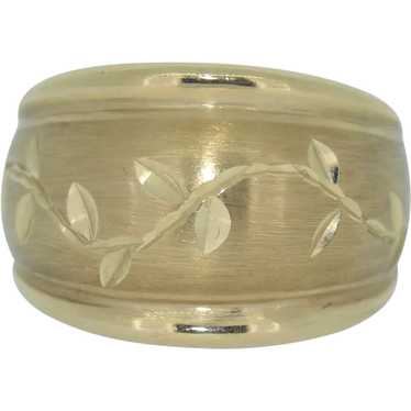 Vintage 10K Etched Wide Band Ring