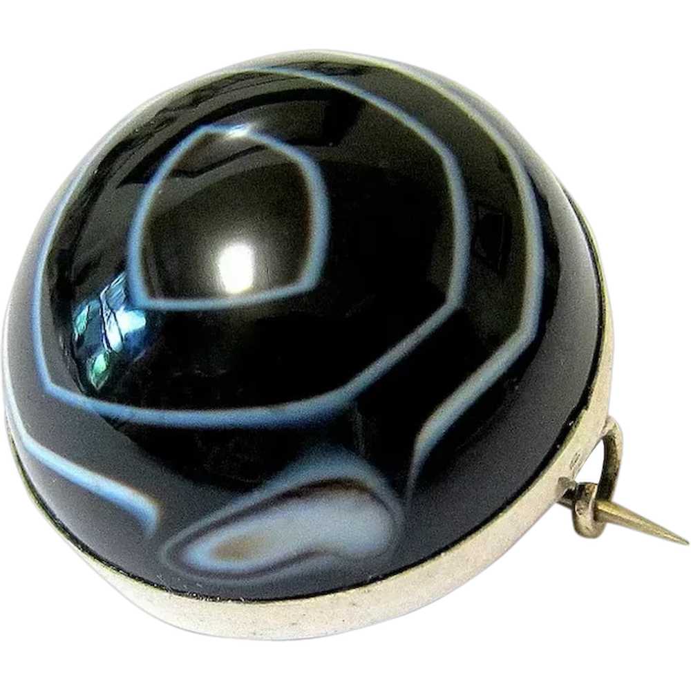 Antique Large Bulls Eye Agate Coin Silver Brooch - image 1